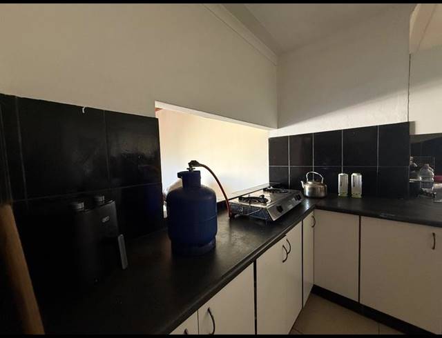 4 BEDROOM HOUSE FOR SALE IN VANDERBIJLPARK SE 3